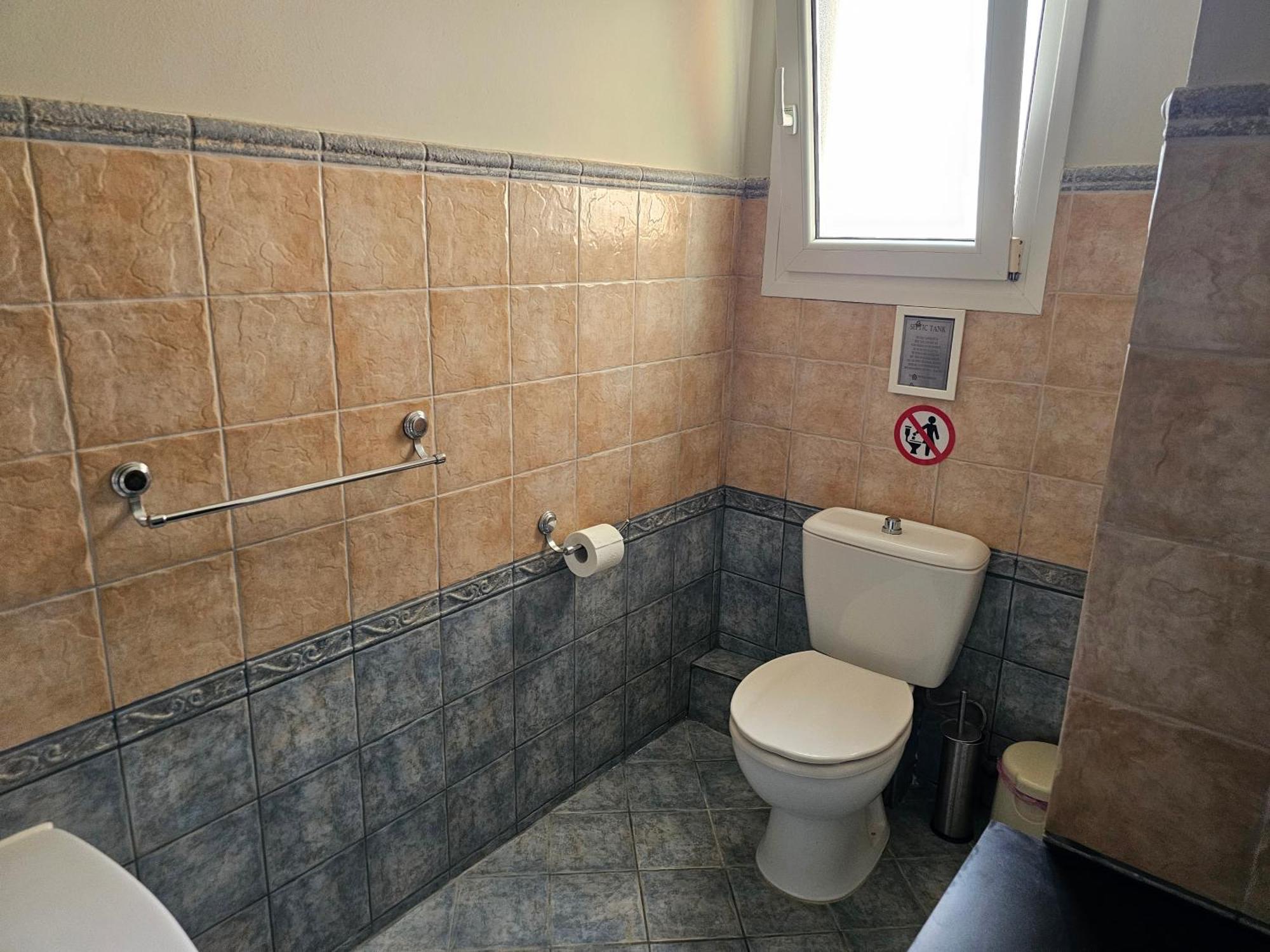 Villa Armonia A & B *